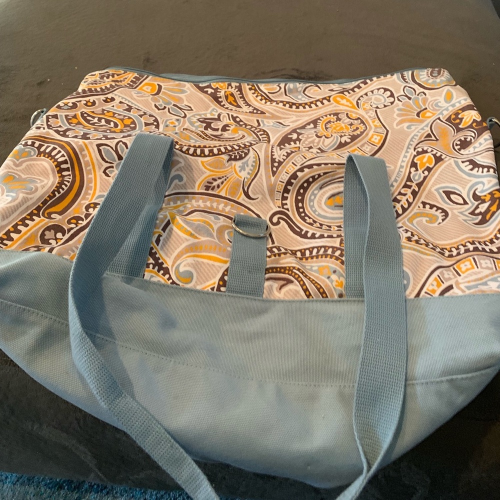 Thirty One weekender bag